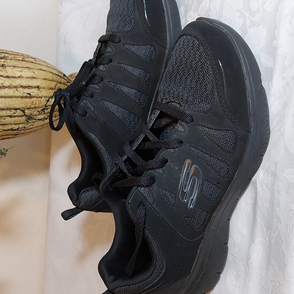 SKETCHERS black sneakers. Size 6. Pre-owned, very gently used.